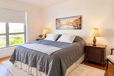 3400 NE 192nd St #PH7, Aventura, FL 33180 - Photo 4