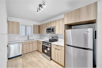 1939 Jefferson St #103, Hollywood, FL 33020 - Photo 2