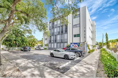 1939 Jefferson St #103, Hollywood, FL 33020 - Photo 1