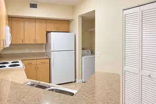 2304 Belmont Ln, North Lauderdale, FL 33068 - Photo 6