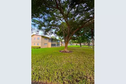 7680 NW 1st St #107, Margate, FL 33063 - Photo 12
