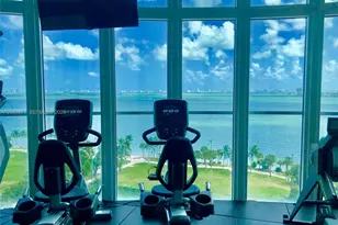 1800 N Bayshore Dr, Miami, FL 33132 - Photo 30