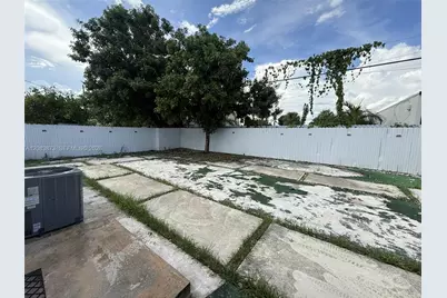 6609 SW 1st Ct, Pembroke Pines, FL 33023 - Photo 14