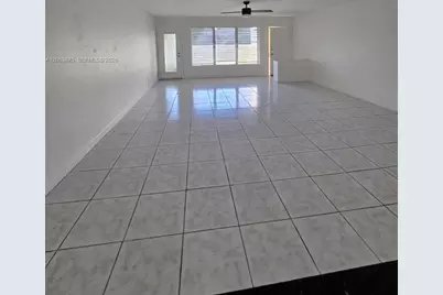 1885 NE 121st St #8, North Miami, FL 33181 - Photo 2