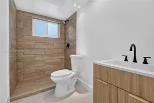 1939 Jefferson St, Hollywood, FL 33020 - Photo 14