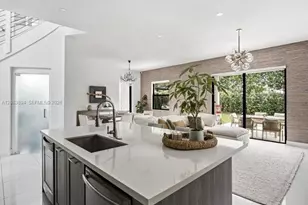 15603 NW 88th Ave, Miami Lakes, FL 33018 - Photo 18