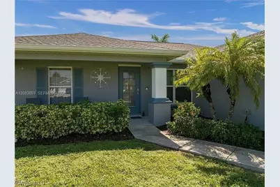 1105 El Dorado Blvd N, Cape Coral, FL 33993 - Photo 2