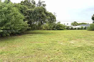 10700 SW 219th St, Miami, FL 33170 - Photo 1
