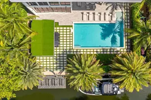 521 Holiday Dr, Hallandale Beach, FL 33009 - Photo 38