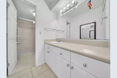 2016 Bay Dr #203, Miami Beach, FL 33141 - Photo 16
