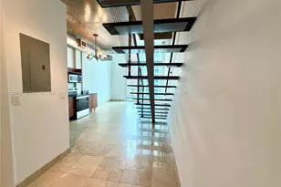 690 SW 1st Ct, Miami, FL 33130 - Photo 12