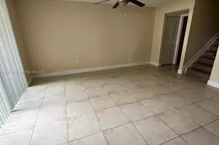 12142 St.Andrews Pl, Miramar, FL 33025 - Photo 2