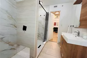 1032 Michigan Ave, Miami Beach, FL 33139 - Photo 32