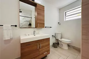 1032 Michigan Ave, Miami Beach, FL 33139 - Photo 34