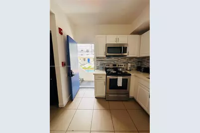 1032 Michigan Ave #A, Miami Beach, FL 33139 - Photo 12