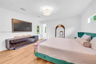 3261 SW 16th Ln, Miami, FL 33145 - Photo 18