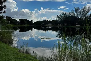 3720 Inverrary Dr, Lauderhill, FL 33319 - Photo 6