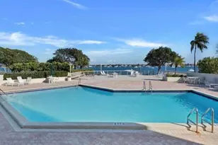 5600 N Flagler Dr, West Palm Beach, FL 33407 - Photo 14