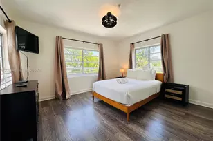 1032 Michigan Ave, Miami Beach, FL 33139 - Photo 16