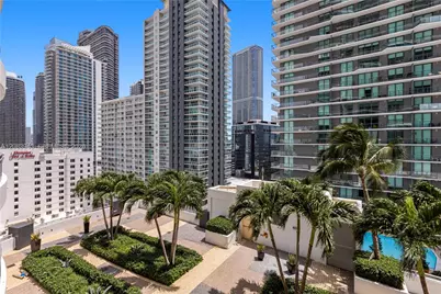 60 SW 13th St #1422, Miami, FL 33130 - Photo 2