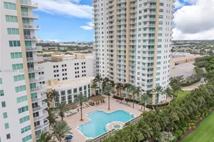 1755 E Hallandale Beach Blvd, Hallandale Beach, FL 33009 - Photo 1