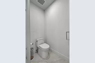17550 Collins Ave #1403, Sunny Isles Beach, FL 33160 - Photo 34
