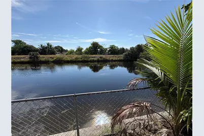 8250 NW 66th Ter, Tamarac, FL 33321 - Photo 6