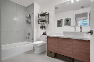 1010 SW 2nd Ave, Miami, FL 33130 - Photo 6