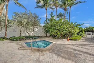 6515 Collins Ave, Miami Beach, FL 33141 - Photo 26