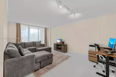 2000 N Bayshore Dr #408, Miami, FL 33137 - Photo 12