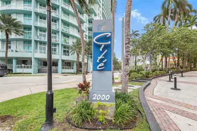 2000 N Bayshore Dr #408, Miami, FL 33137 - Photo 2