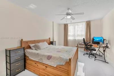 2000 N Bayshore Dr #408, Miami, FL 33137 - Photo 18