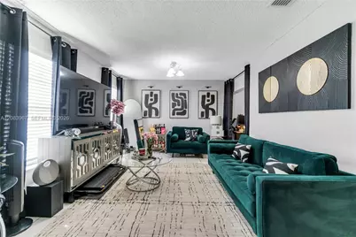 20248 NW 27th Place, Miami Gardens, FL 33056 - Photo 4