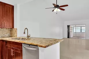 2408 N 35th Ave, Hollywood, FL 33021 - Photo 6