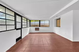 2408 N 35th Ave, Hollywood, FL 33021 - Photo 12