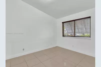 2408 N 35th Ave, Hollywood, FL 33021 - Photo 44