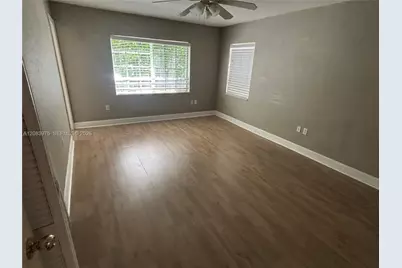 1150 103rd St #2, Bay Harbor Islands, FL 33154 - Photo 2
