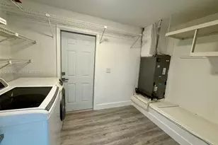 3665-3667 NW 17th Way, Oakland Park, FL 33309 - Photo 54