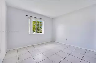 15421 SW 177th Terrace, Miami, FL 33187 - Photo 16