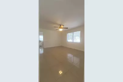 2615 SW 22nd Ave #17, Miami, FL 33133 - Photo 4