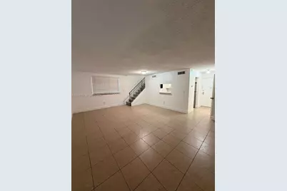 1255 W 53rd St #202, Hialeah, FL 33012 - Photo 4