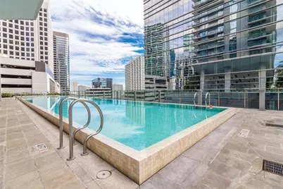 68 SE 6th St #2406, Miami, FL 33131 - Photo 18
