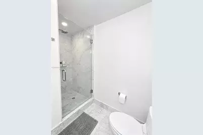 253 NE 2nd St #3008, Miami, FL 33132 - Photo 28