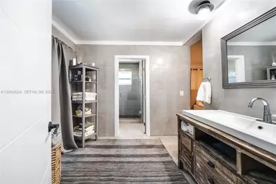 1301 Funston St, Hollywood, FL 33019 - Photo 14