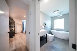 1301 Funston St, Hollywood, FL 33019 - Photo 16