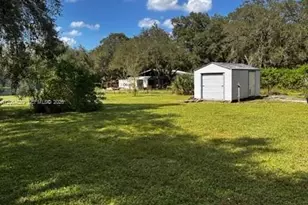 131 Oak Dr, Clewiston, FL 33440 - Photo 18