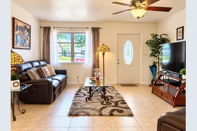 4719 NW 44th Ct, Tamarac, FL 33319 - Photo 4