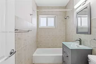 125 Edgewater Dr, Coral Gables, FL 33133 - Photo 26