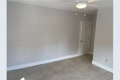 125 Edgewater Dr #14, Coral Gables, FL 33133 - Photo 18