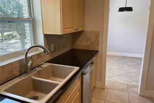 125 Edgewater Dr, Coral Gables, FL 33133 - Photo 12